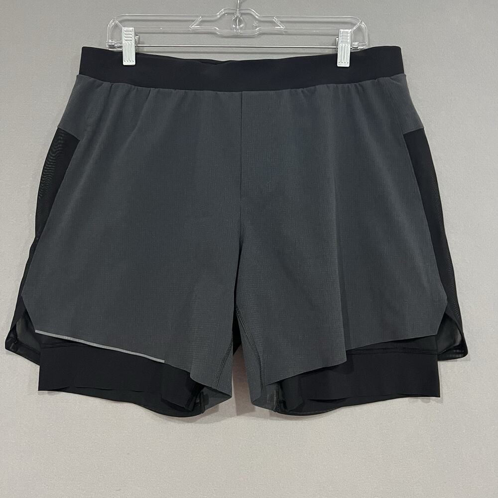 Lululemon Shorts Men's XL Dark Gray Steady and Fast Lined Shorts 7”in Gym LM7AE5